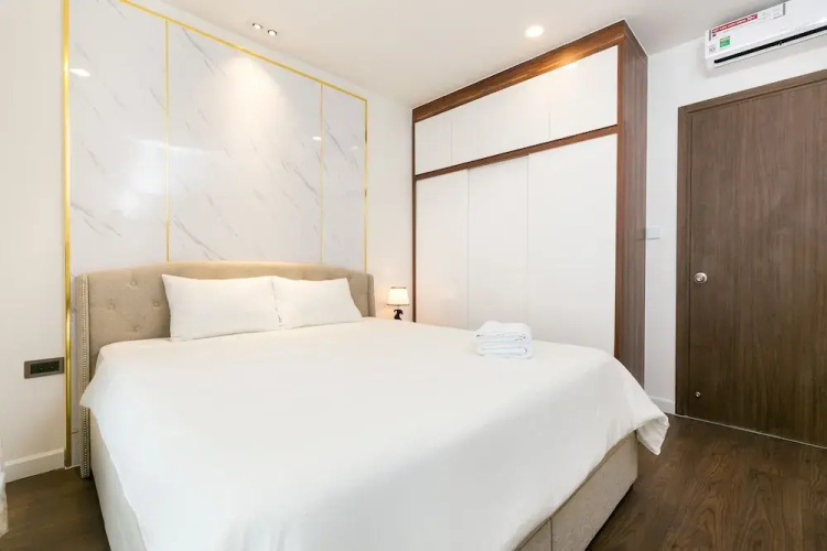 Compact Residence