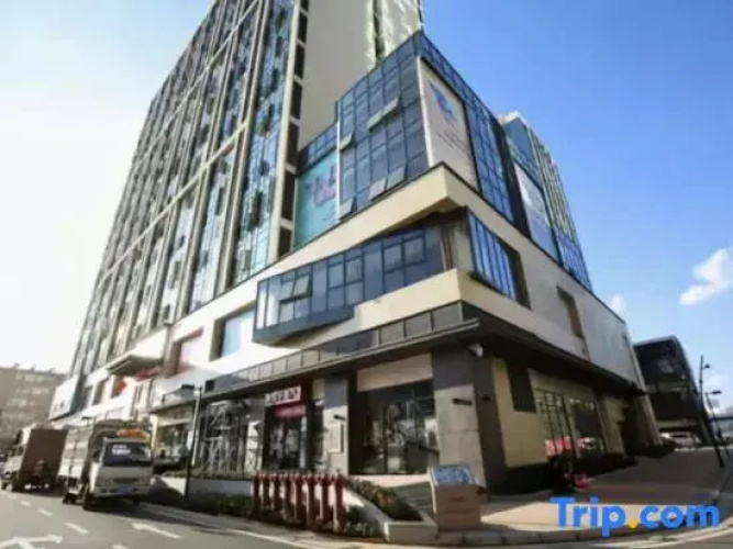 Kunming Miaojiang Apartment (Hailun Center)