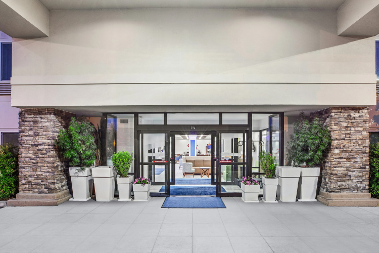 Holiday Inn Express & Suites Tacoma photo 24