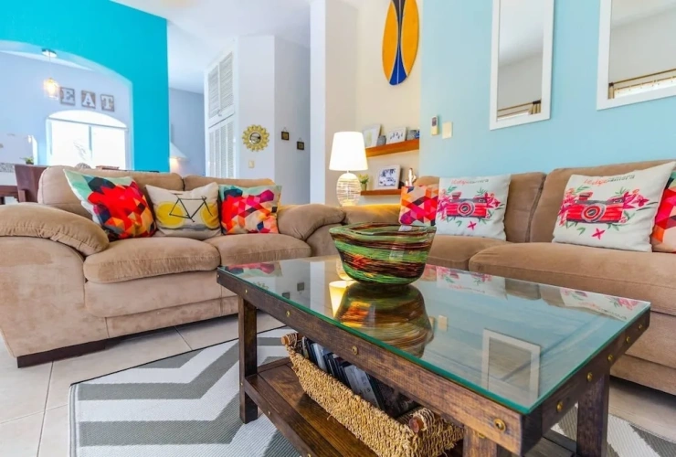 2 Bedrooms Apartment