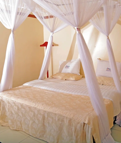 2 Bedrooms Deluxe Apartment