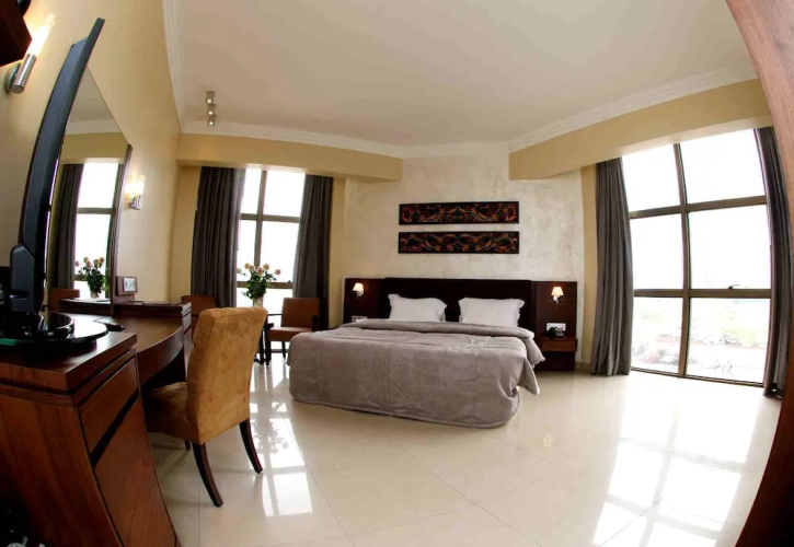 The Avenue Suites