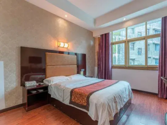 Zhijin Tianfu Hotel
