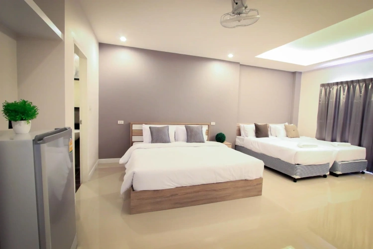 Standard Quadruple room