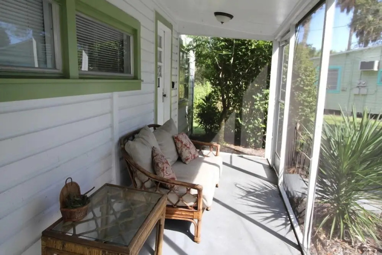 Indian River Lagoon Waterfront Cottages