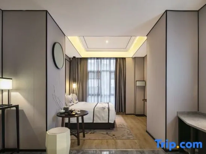Comfort Double room with city view