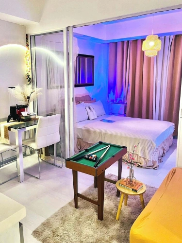 Comfort room