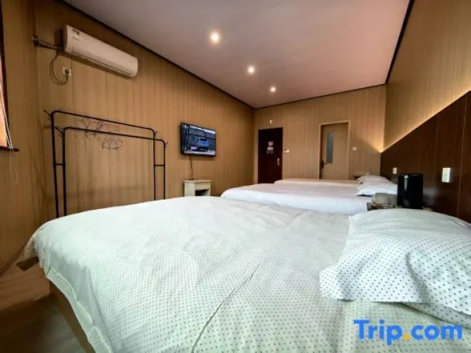 Business Triple room