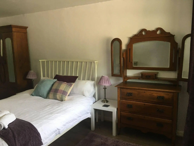 Pinewood Lodge