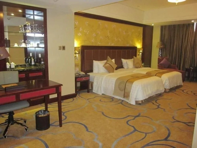 Golden Ray International Hotel