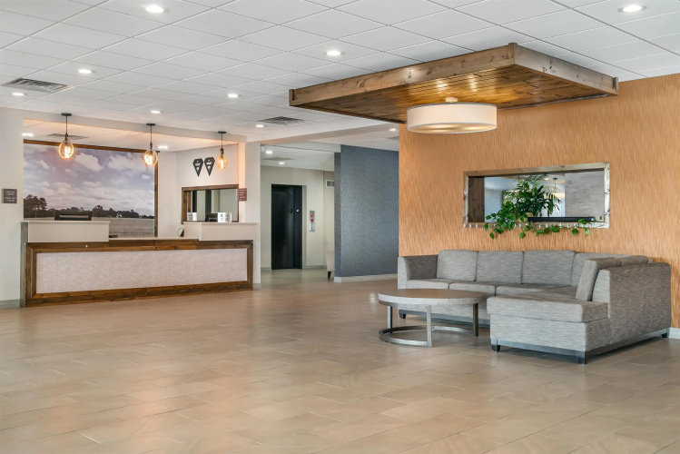 Best Western Plus Wayland Hotel
