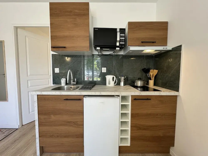 Apartment in Le Mans With Private Terrace
