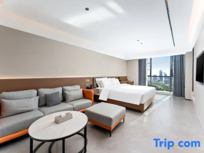 Deluxe Family room