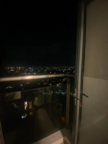 2 Bedroom UNIT 31st floor