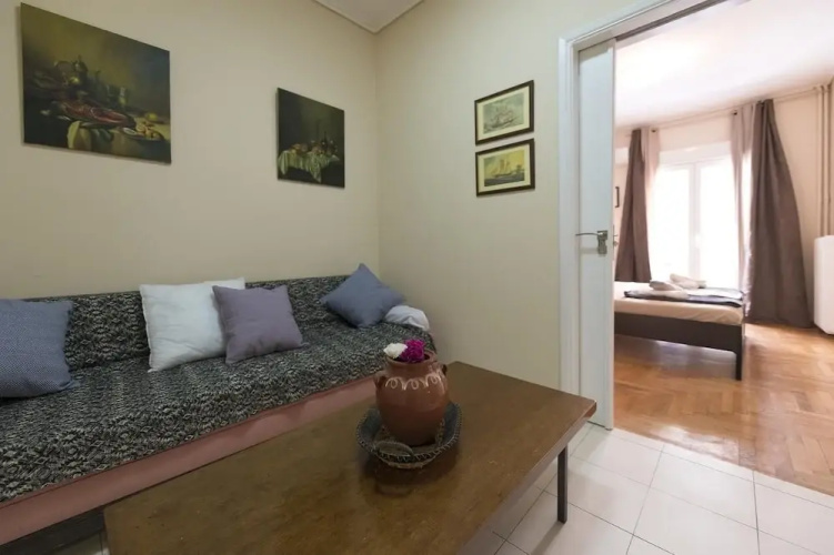Cozy apartment in Exarcia district
