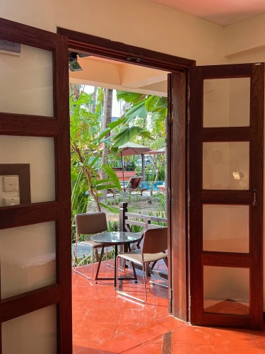 Deluxe Twin room with balcony and with pool view