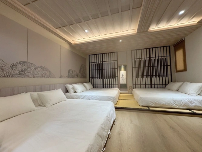 Standard Family room