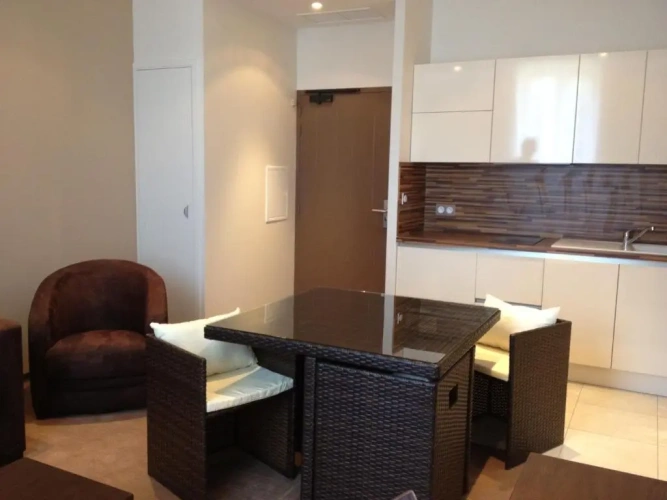 Standard Suite