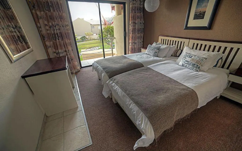 Beach Lodge