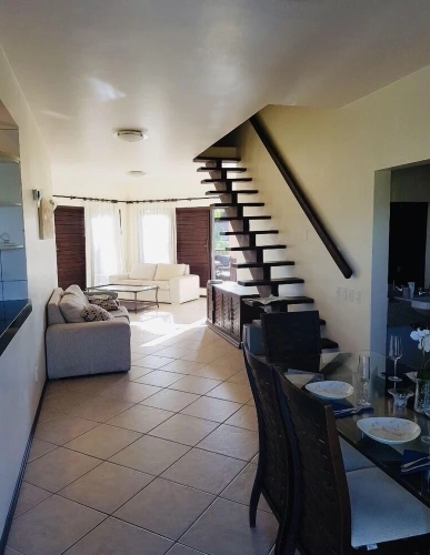 4 Bedrooms Luxury Apartment with sea view