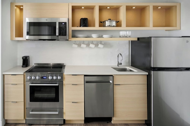 1 Bedroom Suite