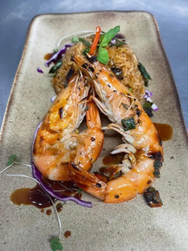 Cottage Inn, Microbrewery, Thai Restaurant
