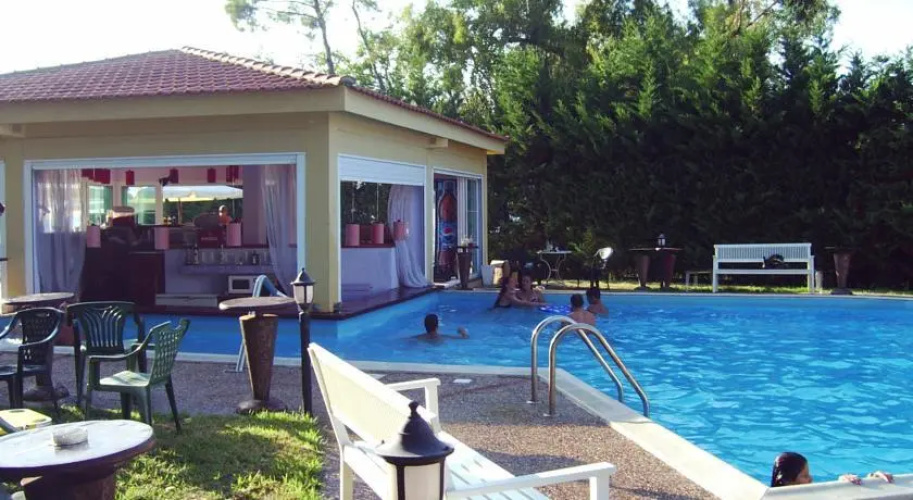 Agiocampos Bay