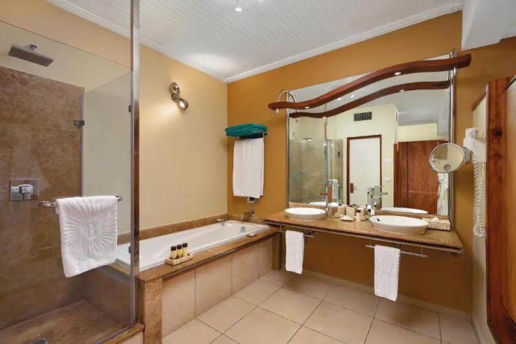 Shandrani Beachcomber Resort & Spa