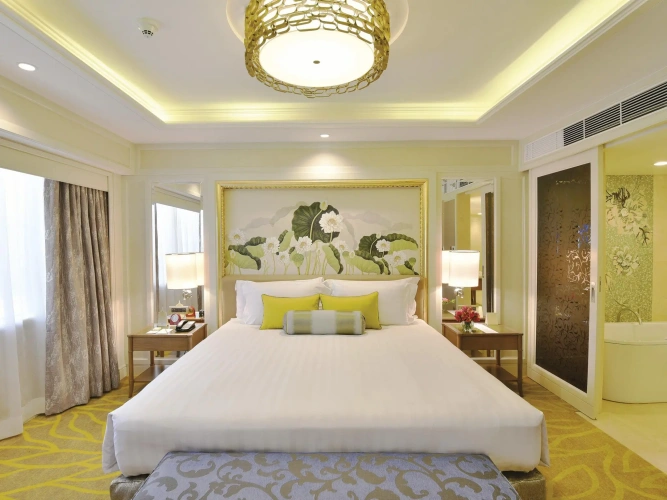 Premier Double Club Suite
