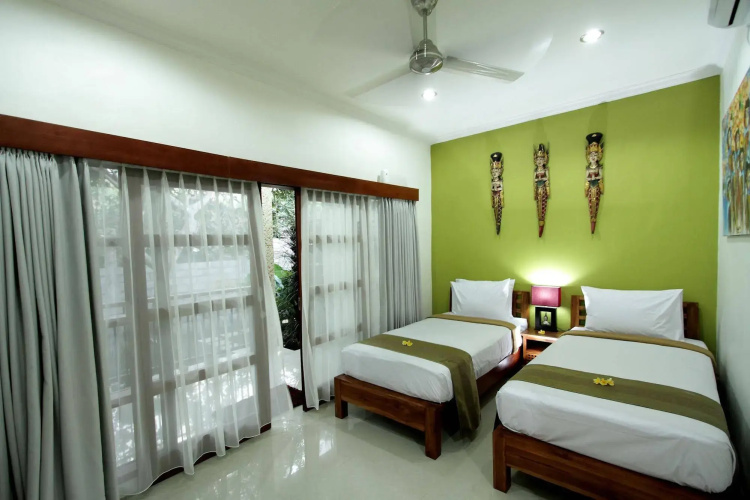 Maha Residence Guest House