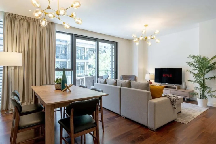 Gorgeous Apt in Citywalk, HubZero Pool View by GuestReady