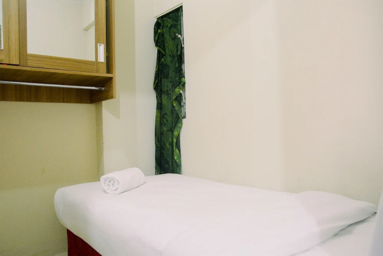 Simply 2BR Gading Icon Apartment