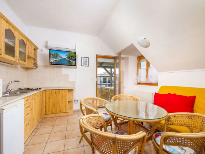 Apartment Cate Balatonmariafurdo
