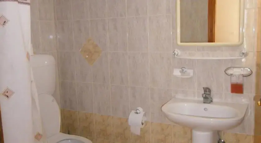 Iliopetra Rooms