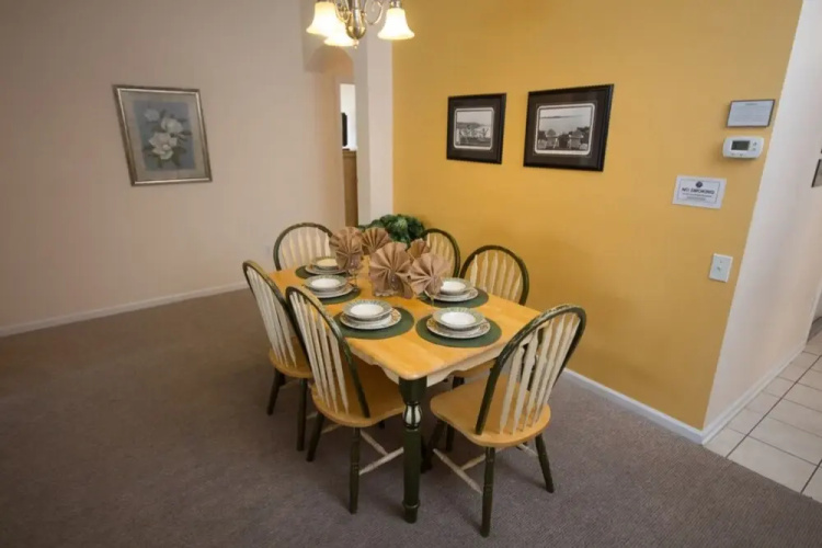 Windsor Palms 2220