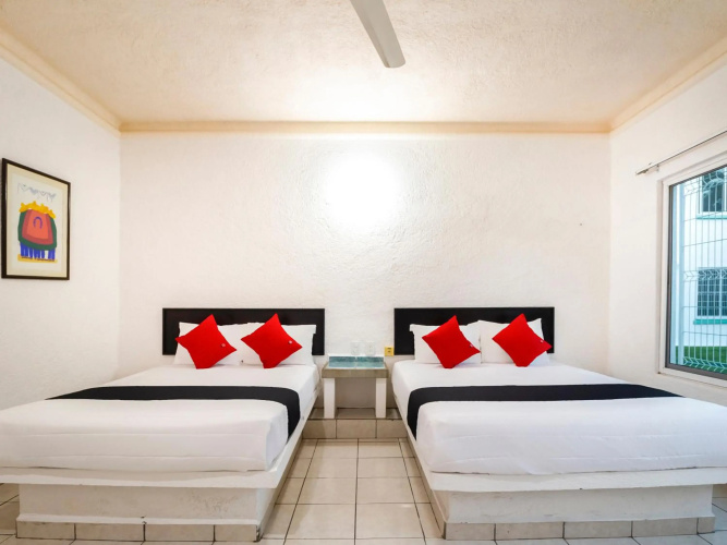Hotel Parotas Manzanillo