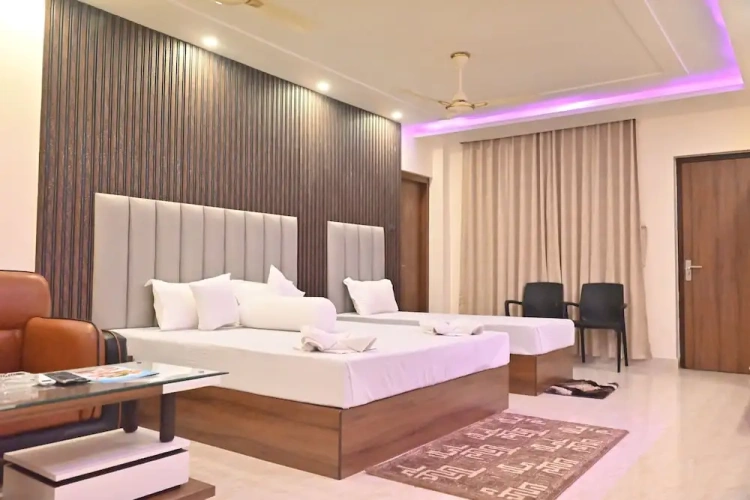 1 Bedroom Deluxe Double room