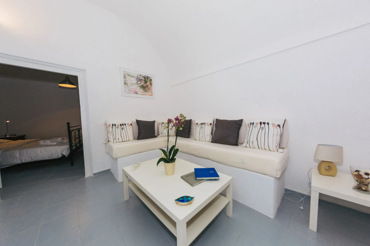 Santoimage house