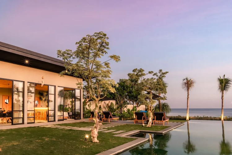 Sea View Pool House