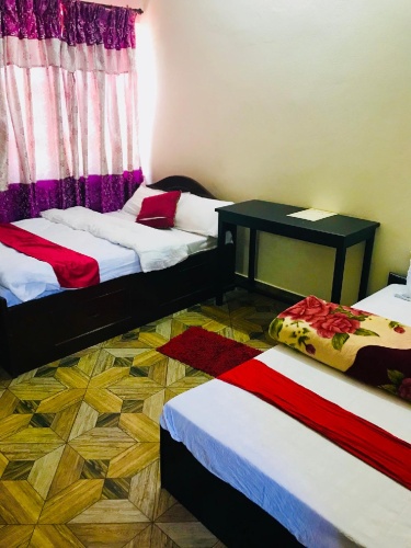 Standard Twin room with balcony