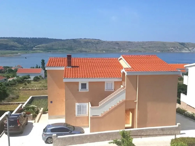 Adriatic - With Beautiful Garden - A2