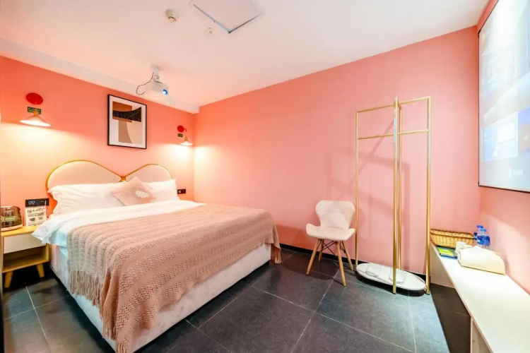 InnStar Hotel