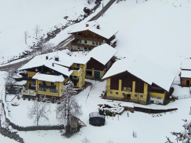 Apartment with mountain view