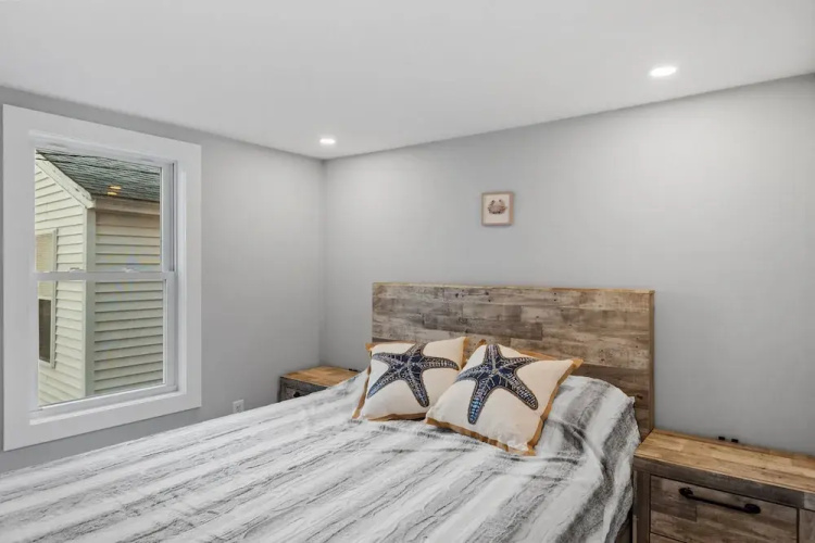 Modern Condo Perfect For Winter Rental