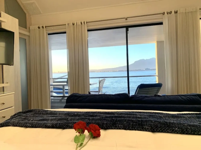 Premier Double room with balcony and beachfront
