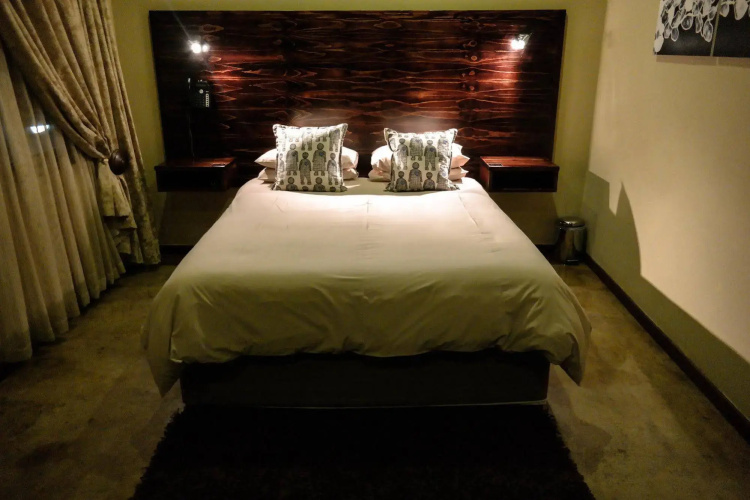 About Guest Lodge