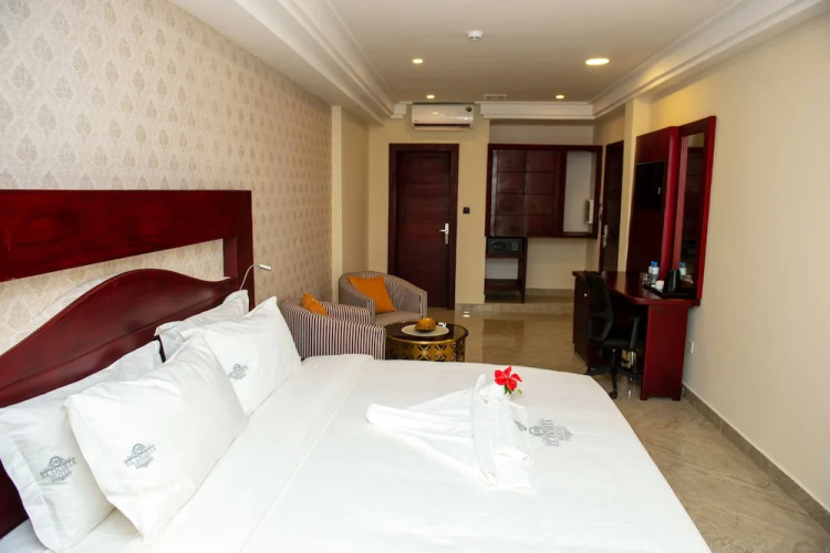 El Doria Hotel