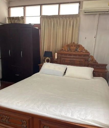 3 Bedrooms Cottage