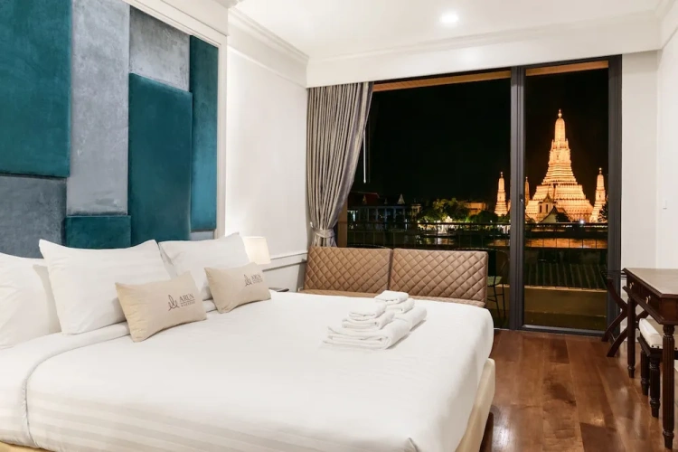 Deluxe Double room with balcony and with river view