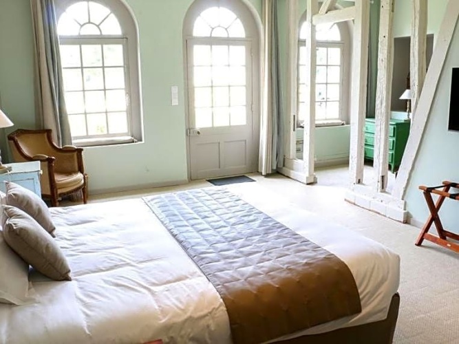1 Bedroom Suite